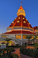 Hotel Del Christmas Lights Dusk Vert